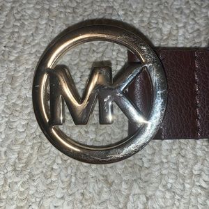 Michael Kors brown leather belt